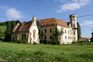 Slivniški dvorec 7
